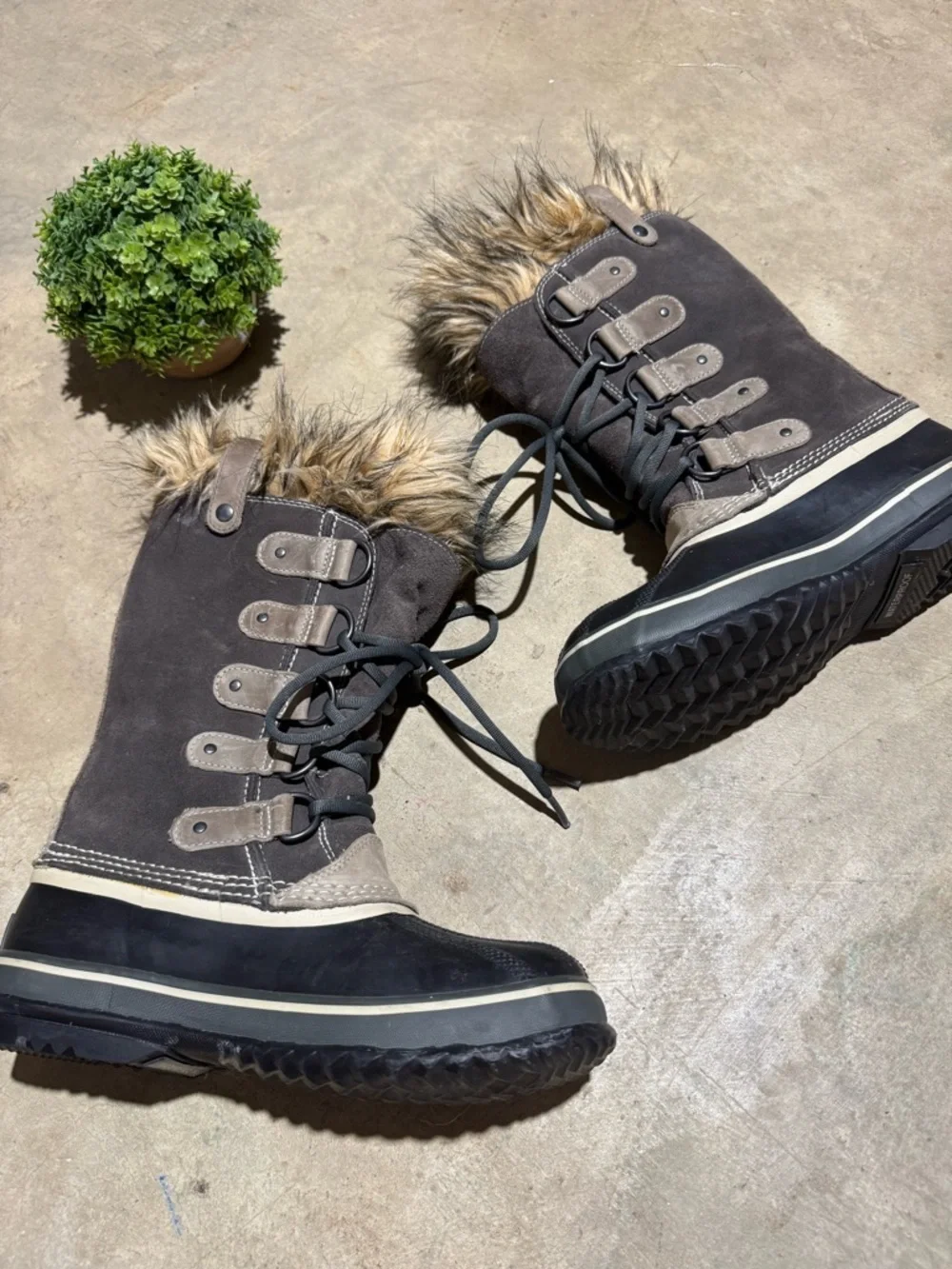 Sorel Joan of Arctic Waterproof Winter Snow Boots‎ Women Size 7 Leather Faux Fur